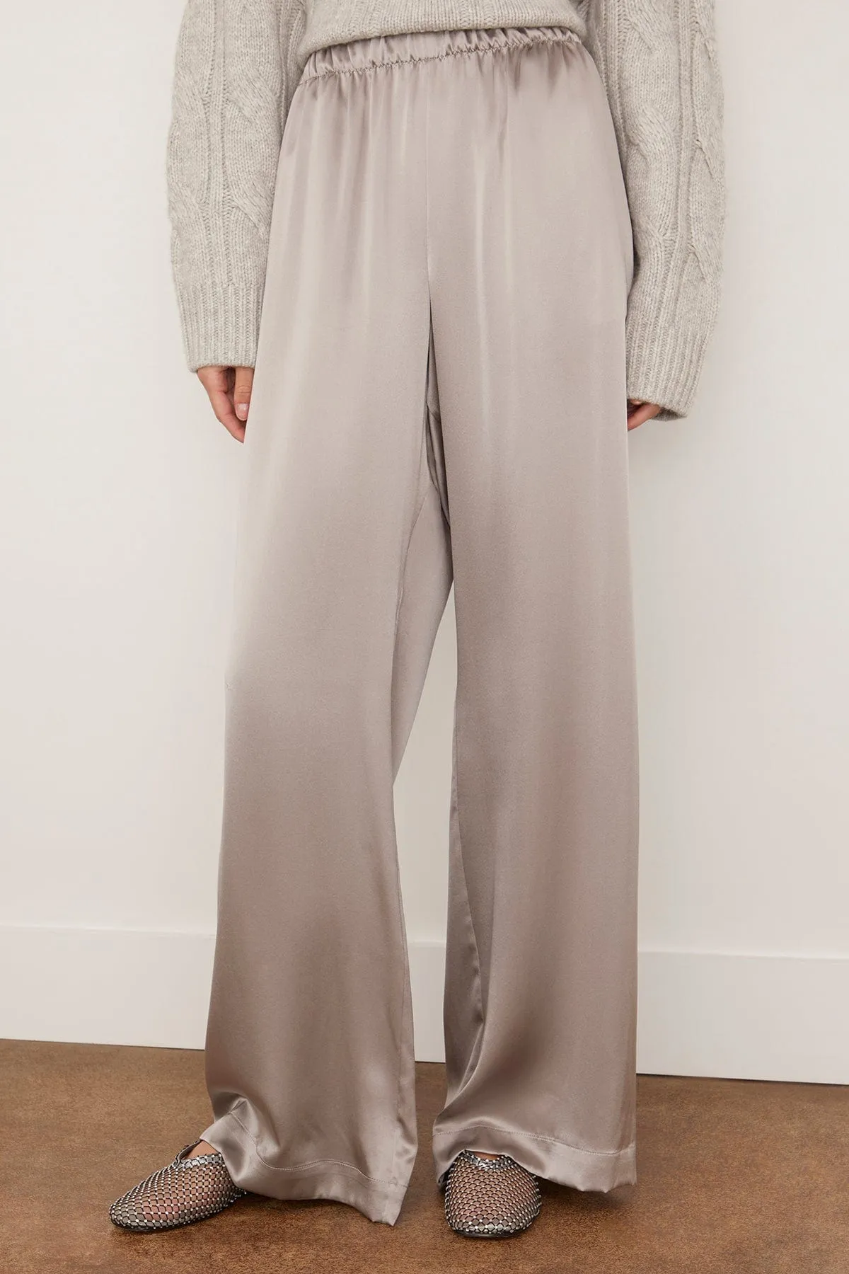 Brynn High Rise Pull On Wide Leg Pant in Foggy