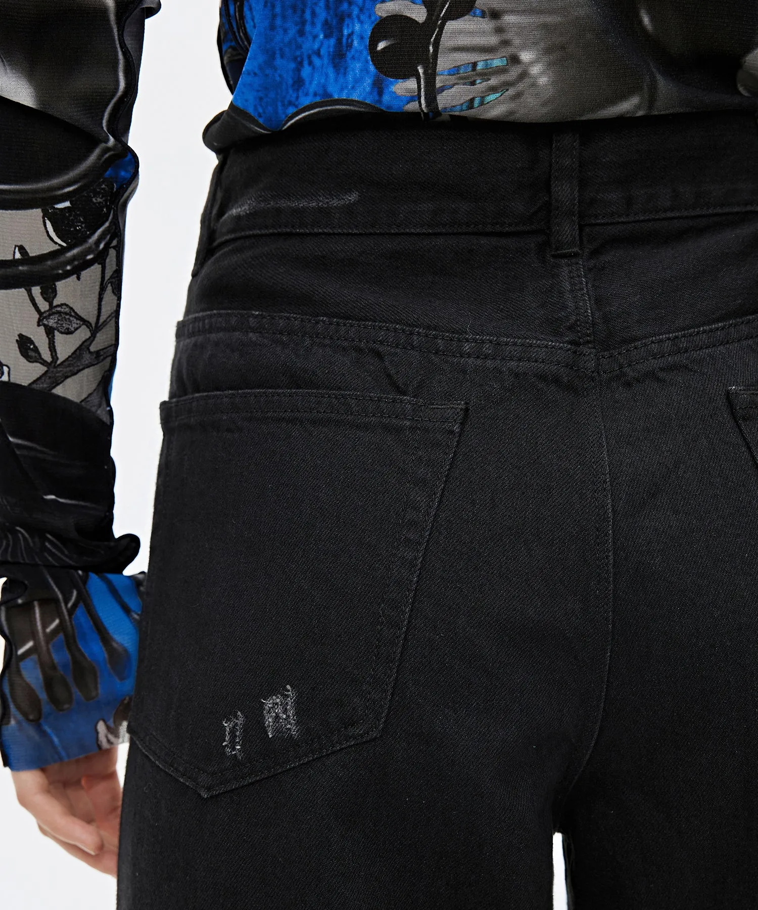 Classic Distressed Tapered-leg Jeans