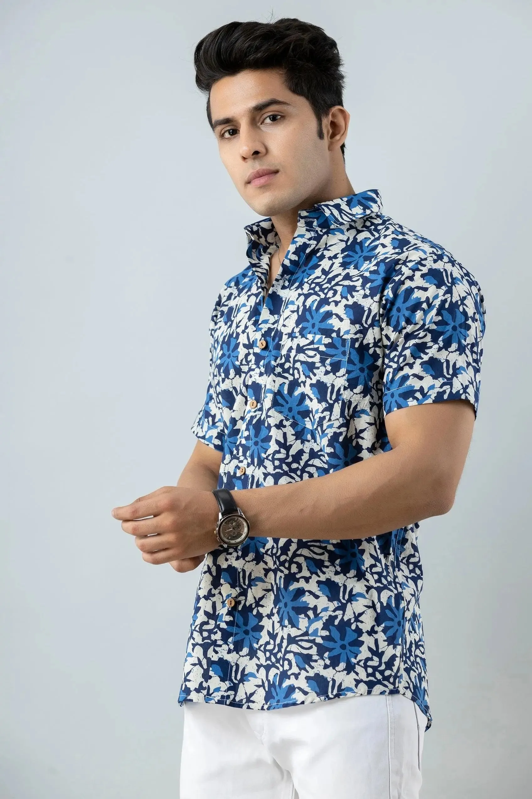 Firangi Yarn Block Printed Cotton Blue Abstract Floral Printed Shirt For Men