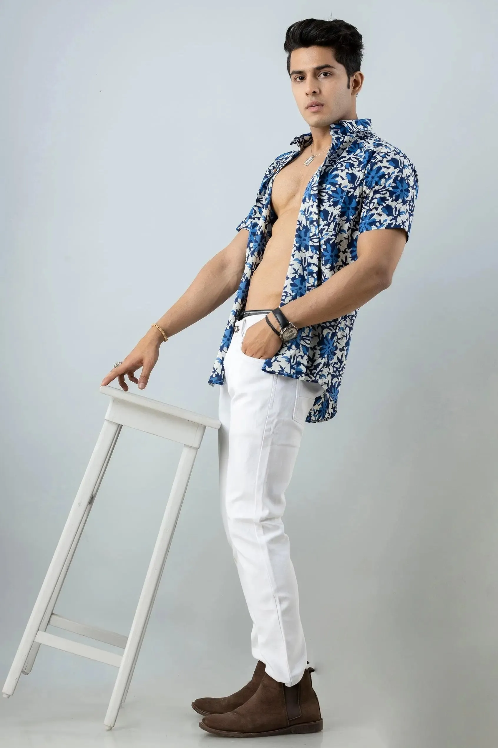 Firangi Yarn Block Printed Cotton Blue Abstract Floral Printed Shirt For Men