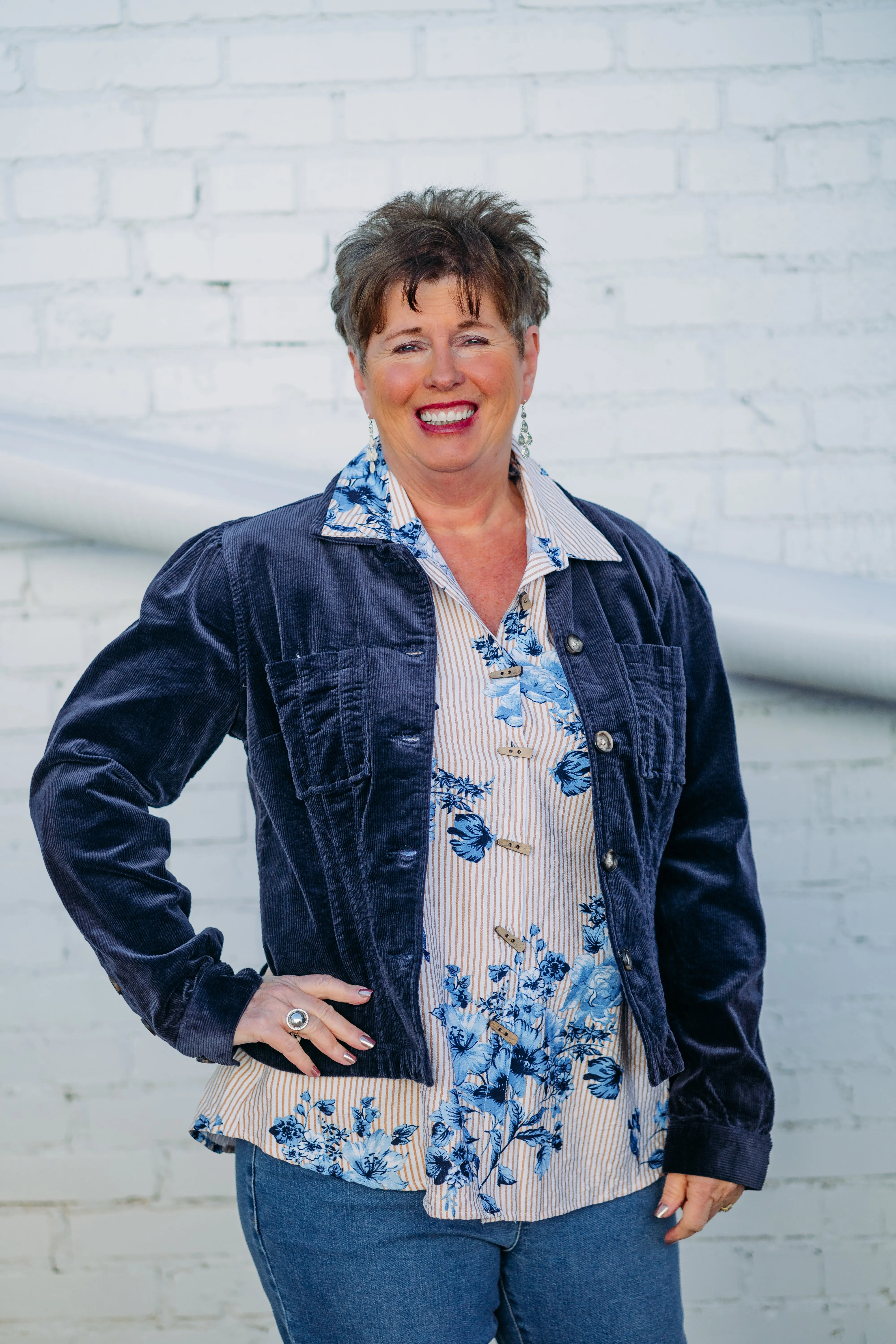 Kut: Kyra Corduroy Jacket With Buttons in Navy KJ56401