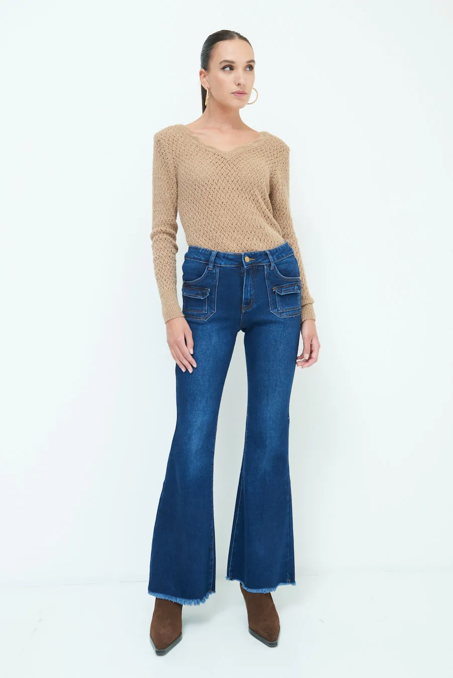 Modern flared pocket jeans wholesale