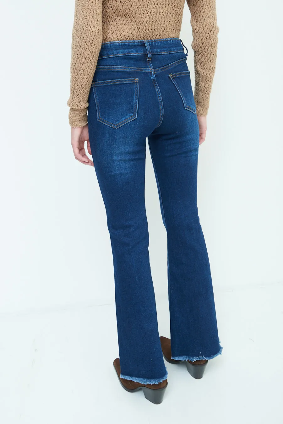 Modern flared pocket jeans wholesale
