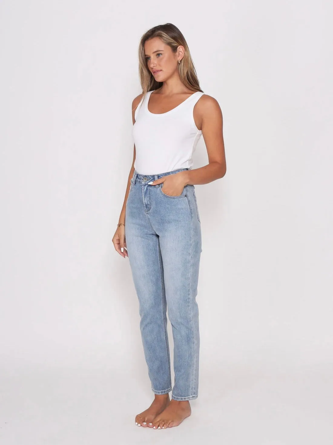 Olivia Mum Jeans - Mid Blue
