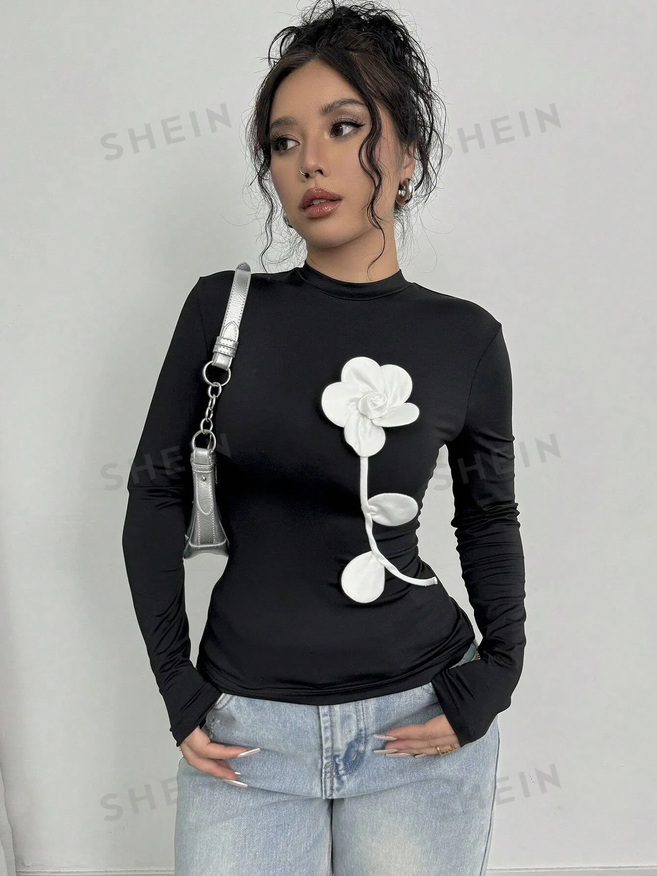 Privé Women's Elegant Vintage Style Floral 3D Print Long Sleeve Slim Fit T-Shirt