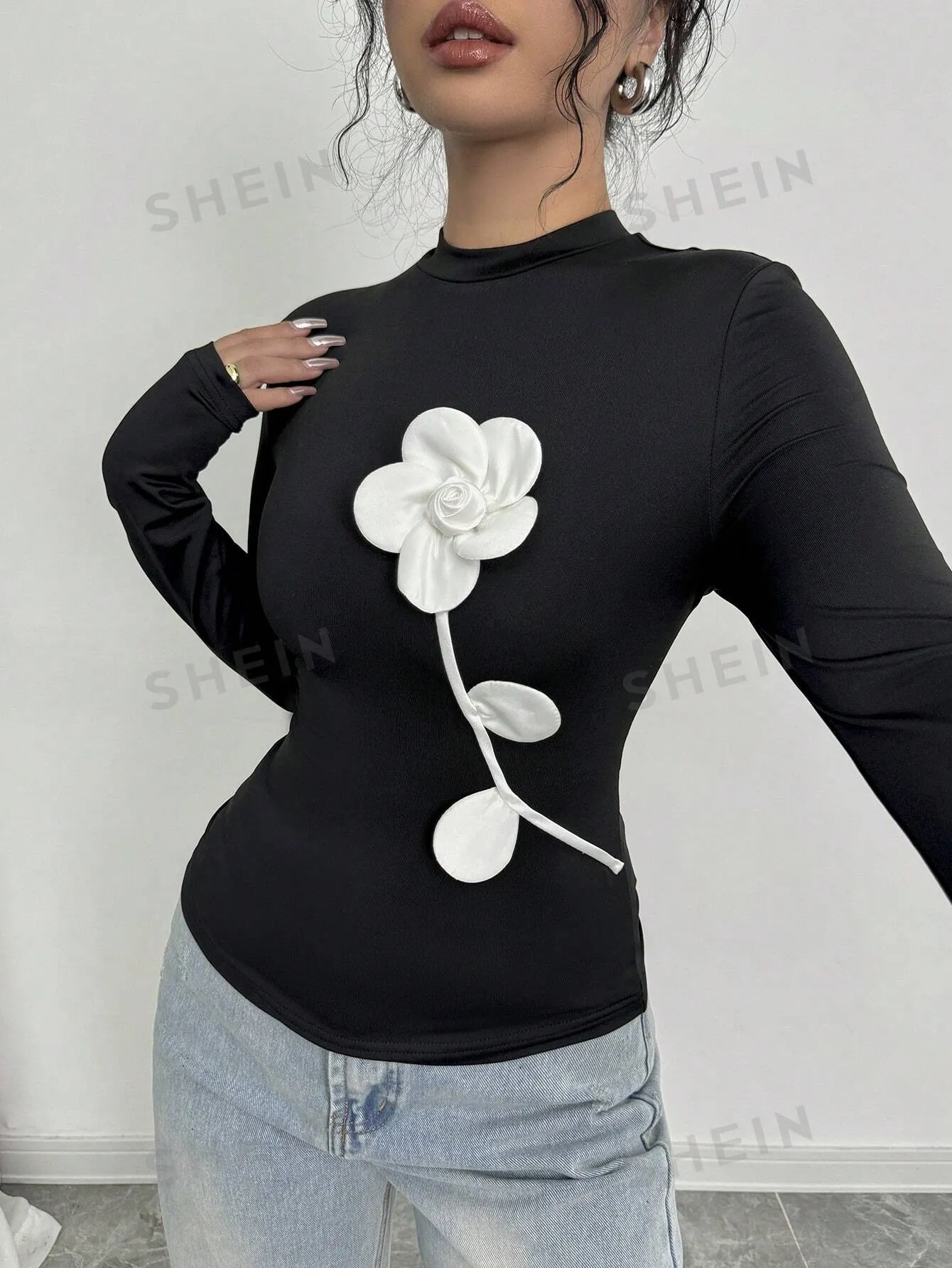 Privé Women's Elegant Vintage Style Floral 3D Print Long Sleeve Slim Fit T-Shirt