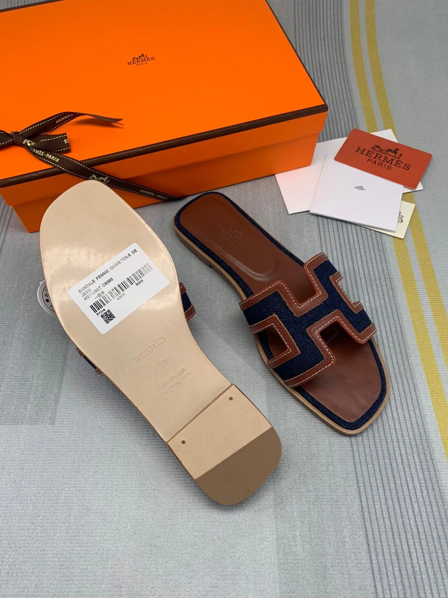 SE836 H Slippers / Size4-11