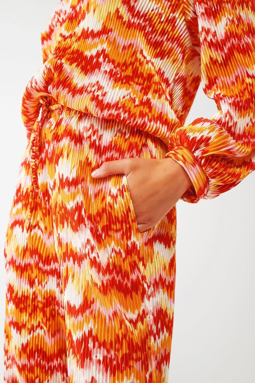 Textured Straight Leg Pants In Abstract Print